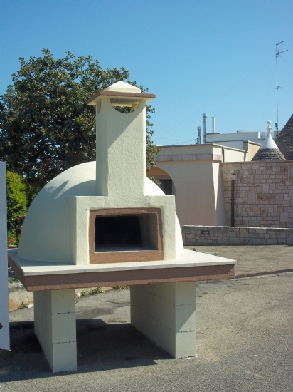 Forno prefabbricato rifinito F02